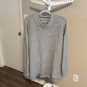 Old Navy Gray Ribbed Crewneck Sweater